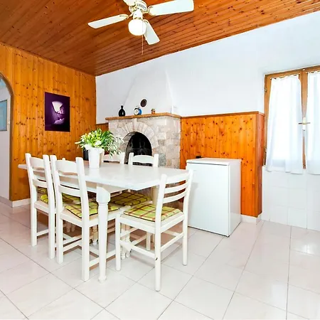 Апартаменты Carera Seaview Ровинь
