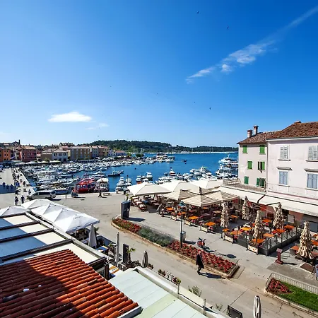 Carera Seaview 아파트 *