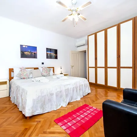 아파트 Carera Seaview *